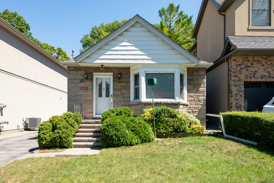 Brian McIntyre Real Estate
